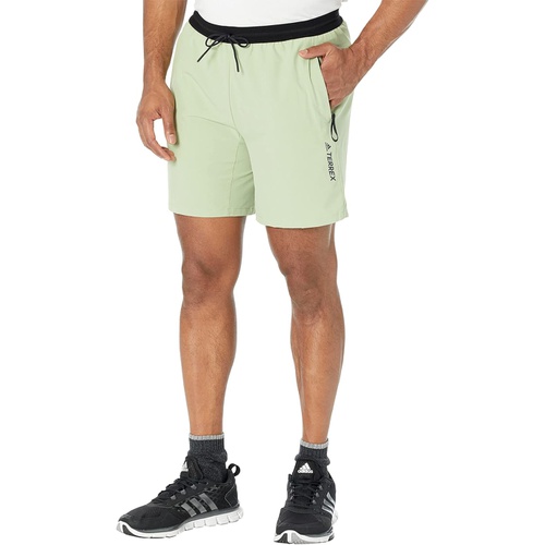 아디다스 adidas Outdoor Terrex Liteflex Hiking Shorts