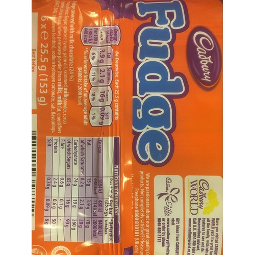 Cadbury Fudge British Chocolate Bar 6 Pack (156g)