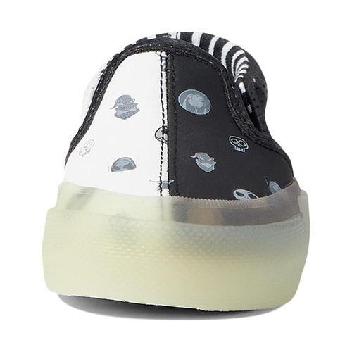  Ground Up Glow In The Dark The Nightmare Before Christmas All Over Print Slip-On (Toddler)