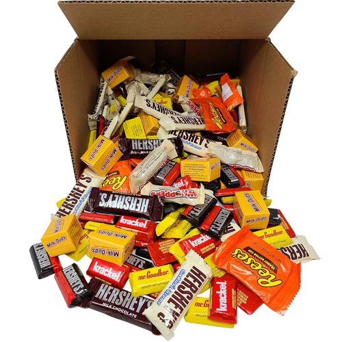  Bulk Chocolate Candy Bars Individually Wrapped, Fun Mix of Snack Size Chocolates, Hershey Bars Cookies and Cream, Reeses Cups, Oh Henry Bar, 5 Pounds