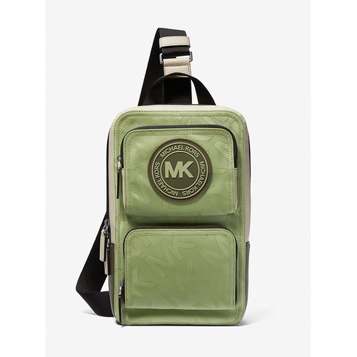 마이클코어스 Michael Kors Mens Kent Logo Jacquard Nylon Sling Pack