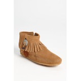 Minnetonka Concho Feather Moccasin_TAUPE