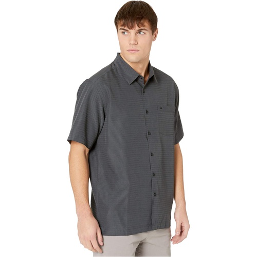 퀵실버 Quiksilver Waterman Centinela 4 Short Sleeve Shirt