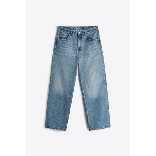 자라 Zara Wide fit jeans. Five pockets. Washed effect. Front zip and button closure.