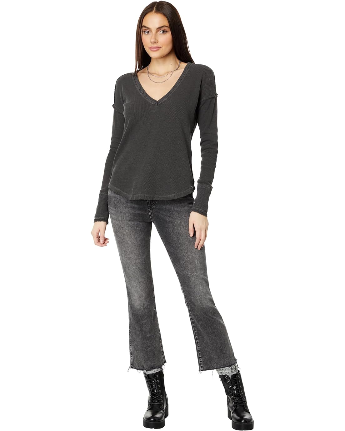  7 For All Mankind High-Waist Slim Kick with Distress Hem in Silent Night