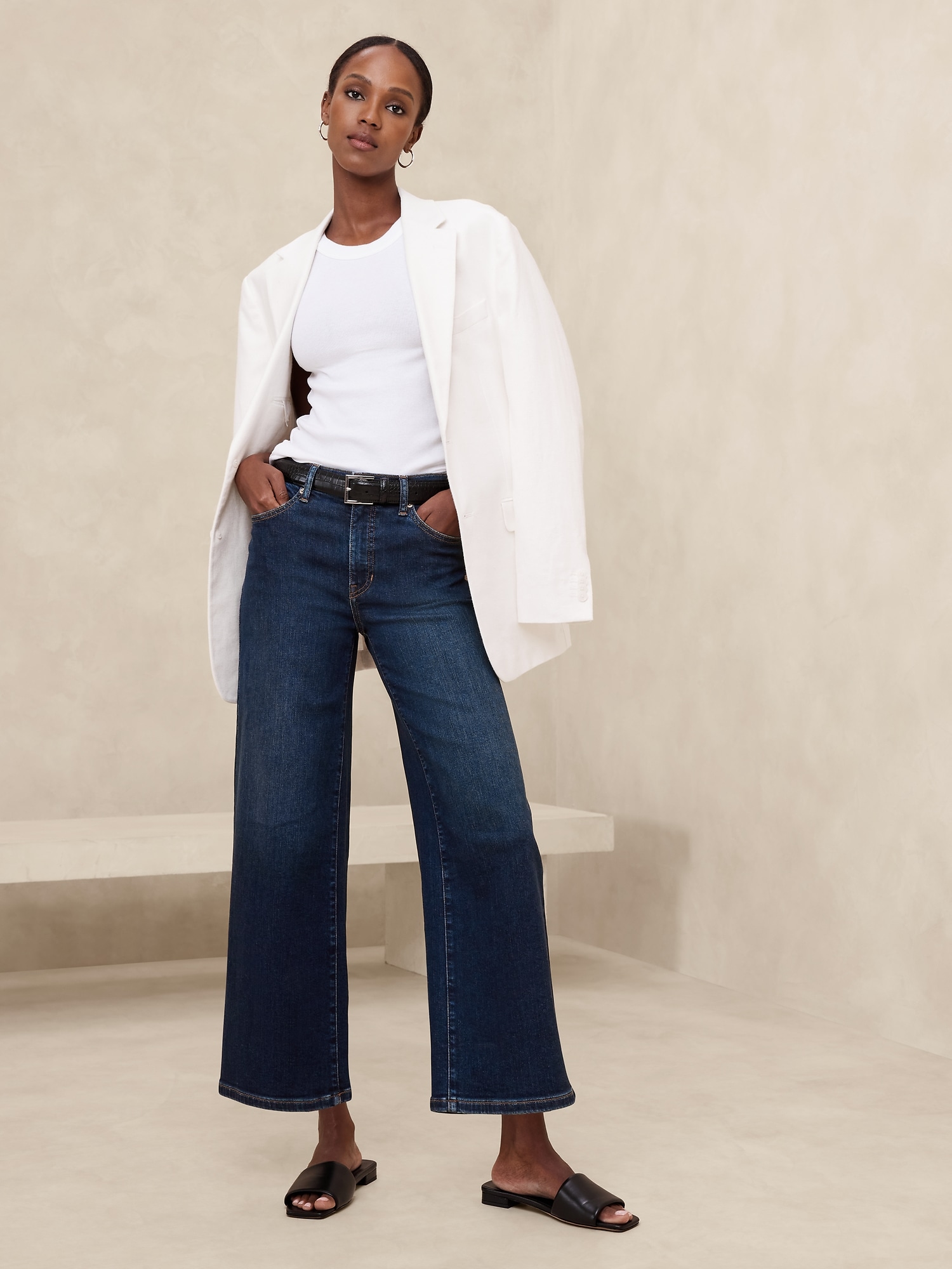 바나나리퍼블릭 High-Rise Wide-Leg Crop Jean