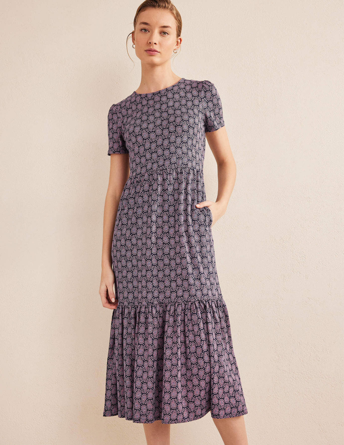 Boden Tiered Midi T-Shirt Dress - French Navy, Paisley Heart