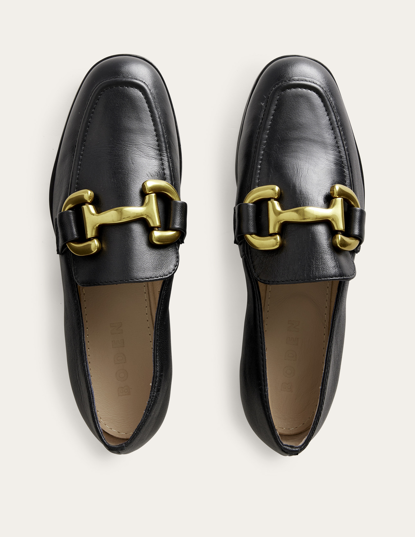 보덴 Boden Snaffle Detail Loafers - Black
