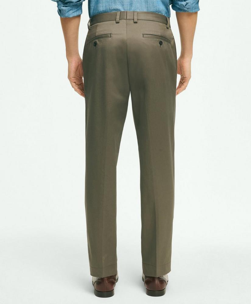 브룩스브라더스 Regular Fit Stretch Cotton Advantage Chino Pants