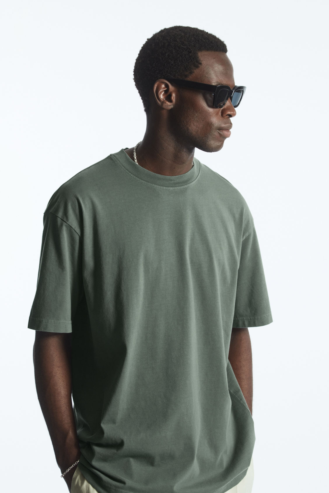 THE SUPER SLOUCH T-SHIRT