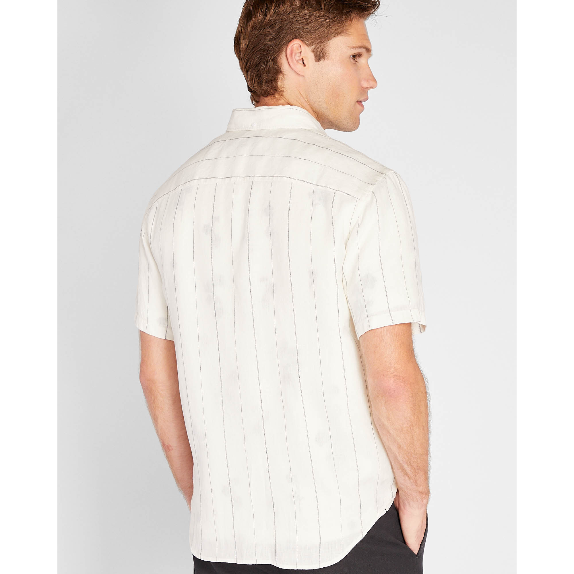 클럽모나코 Short Sleeve Wide Stripe Linen Button Down Shirt
