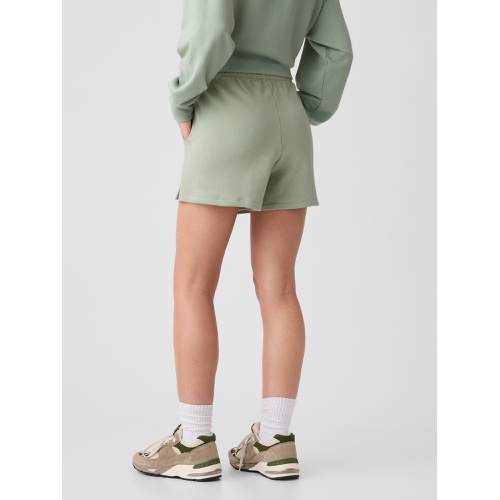 갭 5 Fleece Shorts