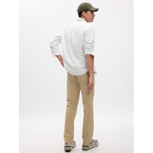 갭 Modern Khakis in Straight Fit with GapFlex