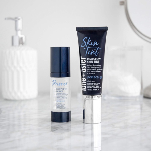  Lune+Aster PorePerfect Primer - Blurs and diffuses the appearance of pores, fine lines and wrinkles, while providing a gentle mattifying, yet radiantfiltered effect