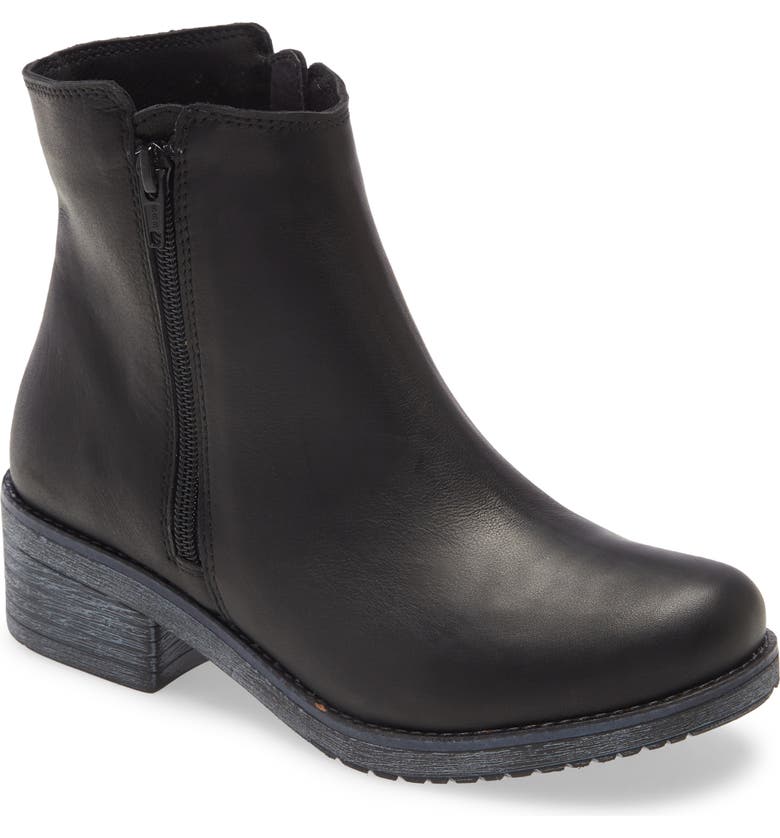 Naot Wander Boot_BLACK LEATHER