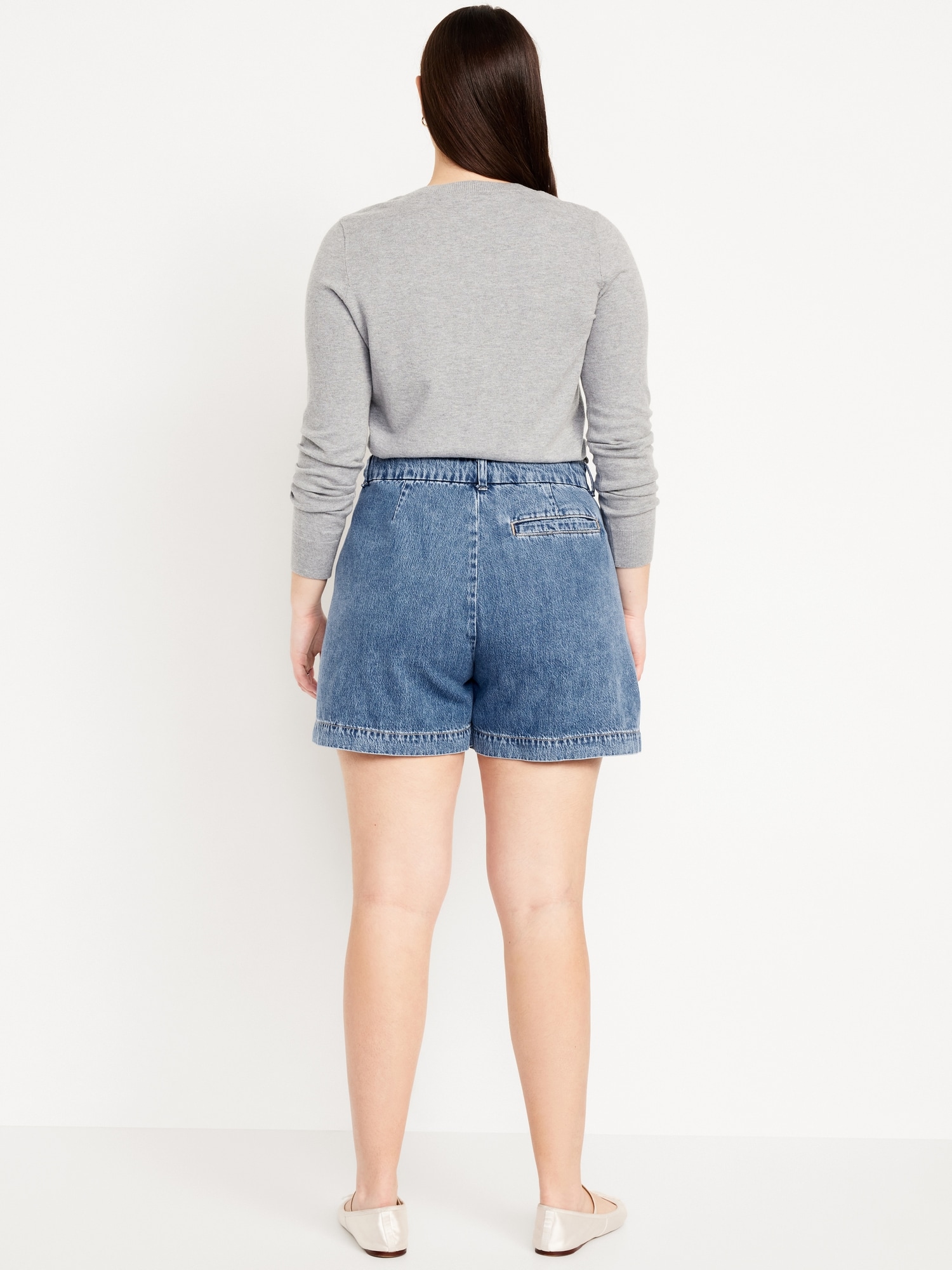 올드네이비 Extra High-Waisted Taylor Trouser Shorts -- 5-inch inseam