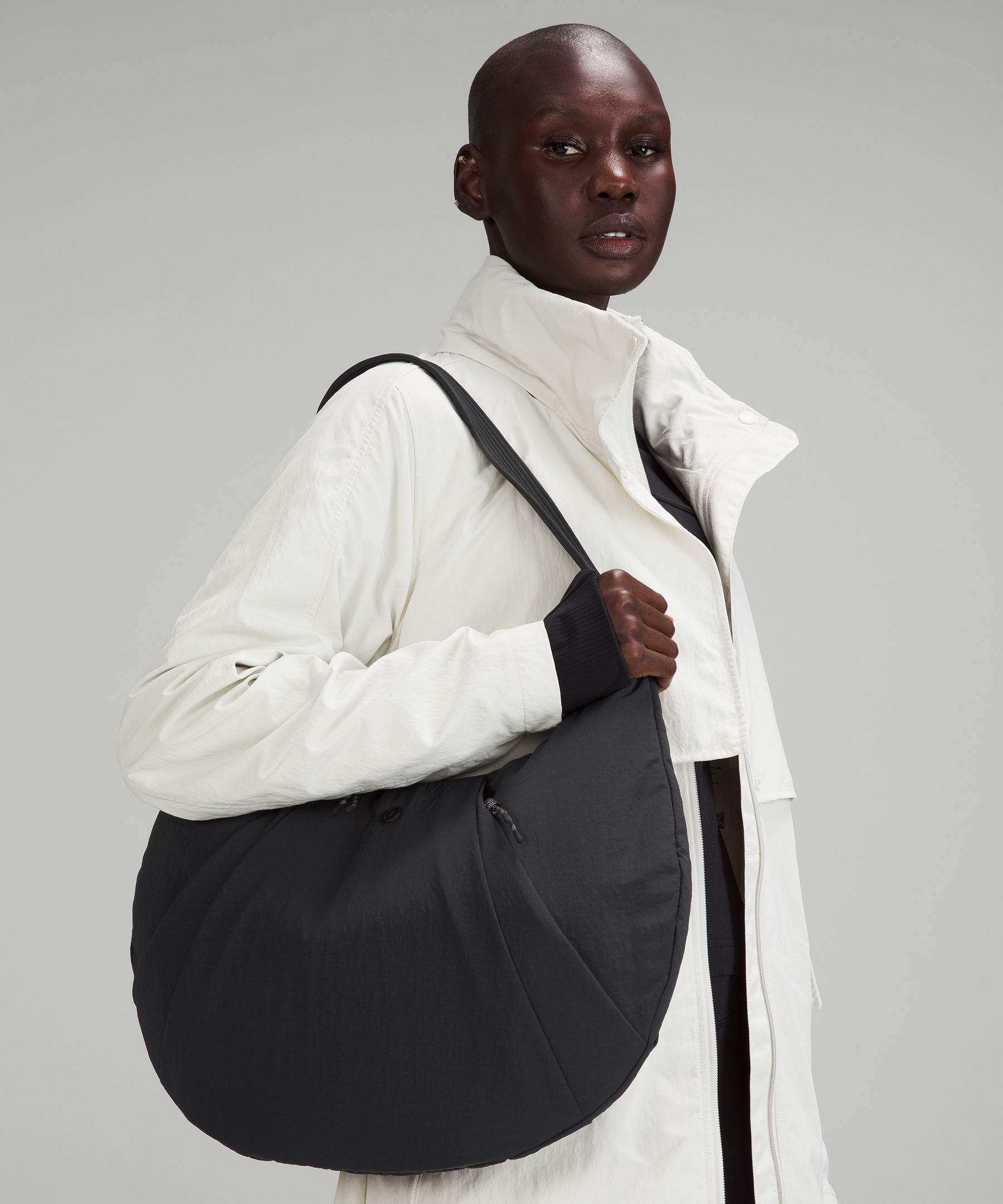 룰루레몬 Lululemon Pleated Shoulder Bag 10L