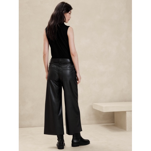 바나나리퍼블릭 Vegan Leather Wide-Leg Crop Pant