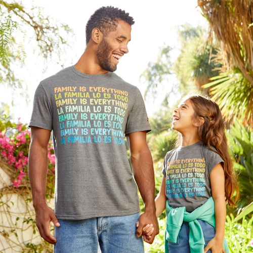 디즈니 Disney Encanto Family is Everything T-Shirt for Kids