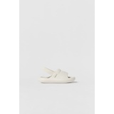 Zara BABY/ MONOCHROMATIC RUBBERIZED SANDALS